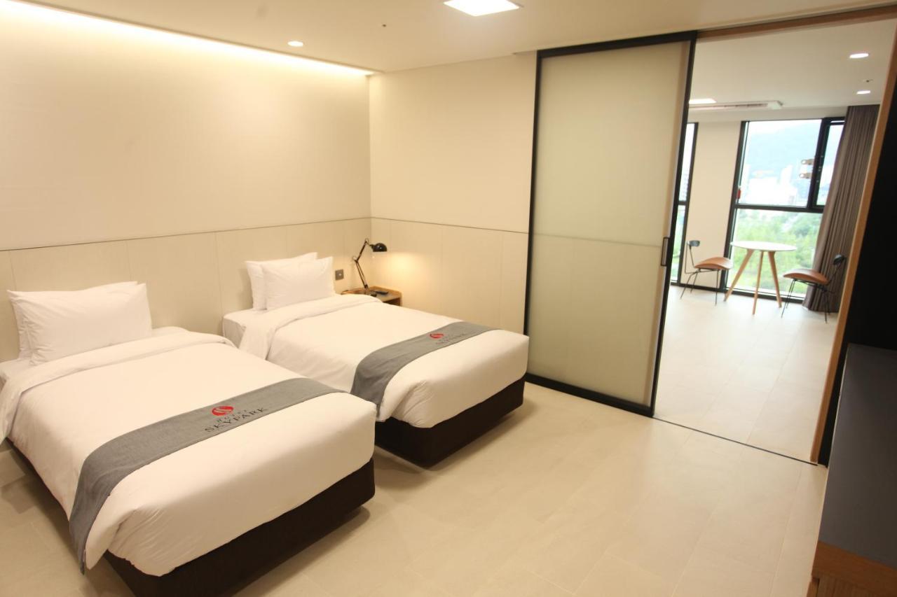 Hotel Skypark Daejeonⅰ Zewnętrze zdjęcie